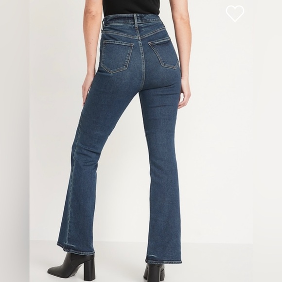 NWT Old Navy Higher High-Waisted Flare Jeans - Picture 2 of 11